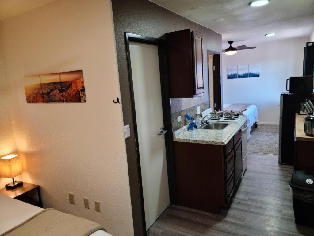 069B Comfortable Suite With Kitchenette And King Bed Near South Rim Sleeps 4 Valle Dış mekan fotoğraf